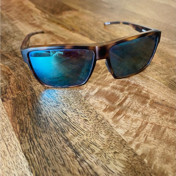 Cordina Sunglasses - Picture 1 of 2